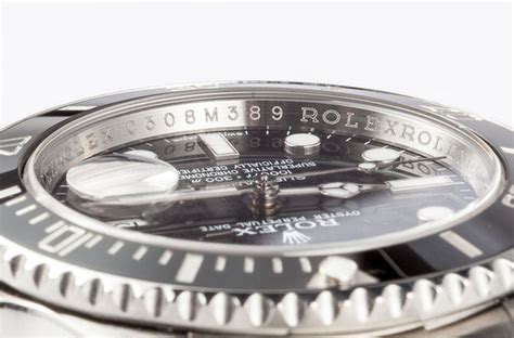 Rolex Submariner serial number lookup